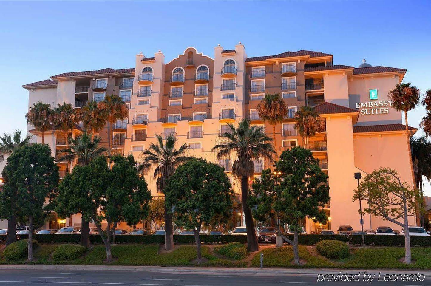 Embassy Suites By Hilton Santa Ana Orange County Airport Exterior photo